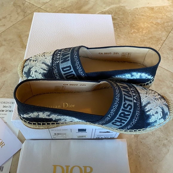 NEW Christian Dior Espadrilles Navy Cream 38.5 - Picture 8 of 8